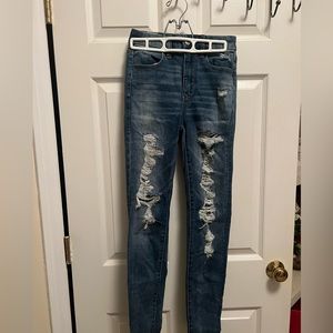 AMERICAN EAGLE CURVY HIGH RISE JEGGING